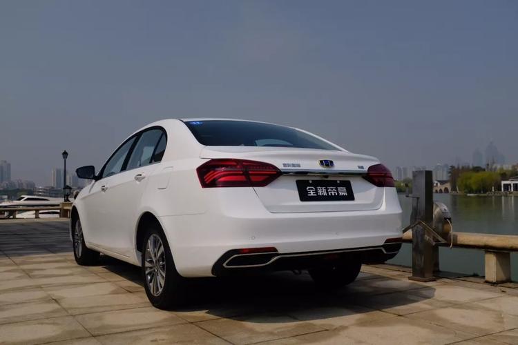 吉利4s店投诉电话/吉利汽车投诉电话24小时人工热线