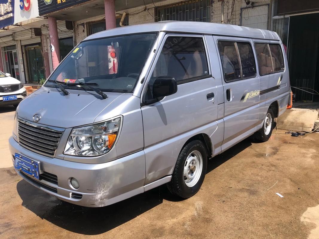 【东南菱利面包车,东南菱利面包车图片】