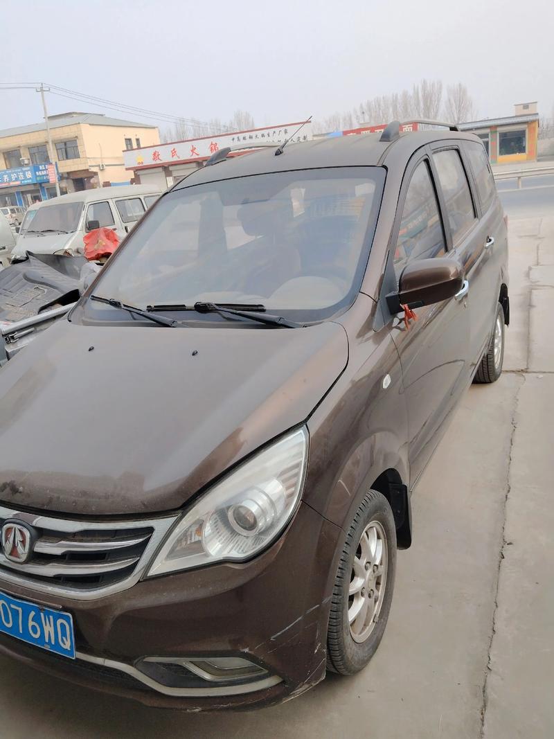 北汽威旺m30图片(北汽威旺m30图片15款)