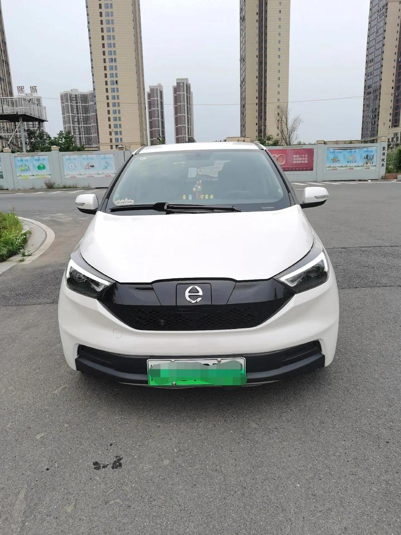 江铃ev3纯电动汽车 江铃ev3纯电动汽车怎么样